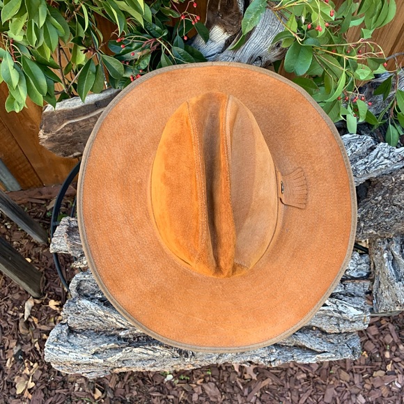 Genuine Suede Leather Hat - Picture 2 of 5